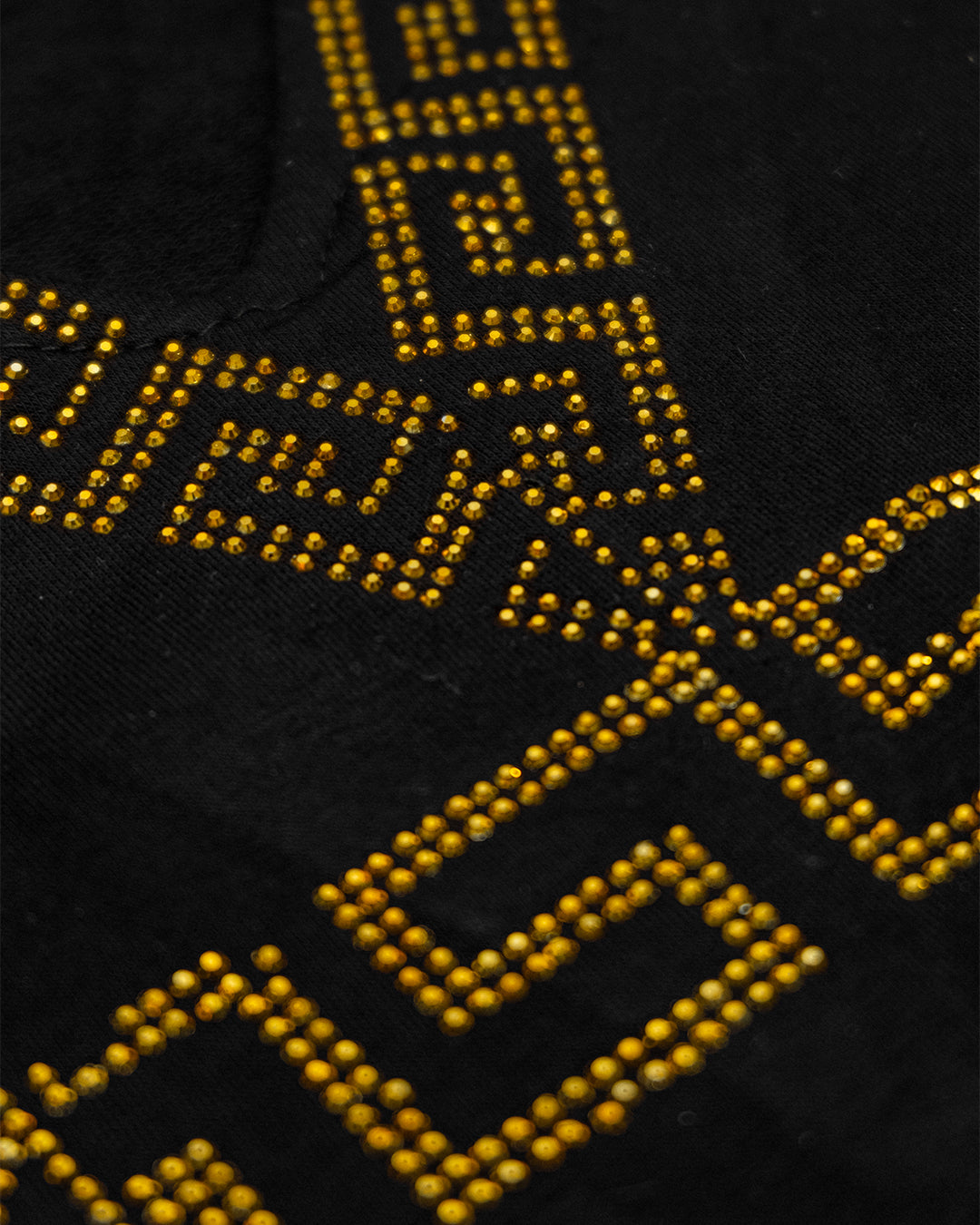 طقم فستان توينز اسود قطعتين – فستان قطن وجاكيت باحجار حرارية