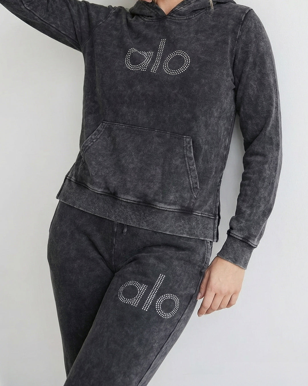 طقم هودي وبنطلون قطني "فنتج" - رمادي فحمي شتوي ترينج خروج