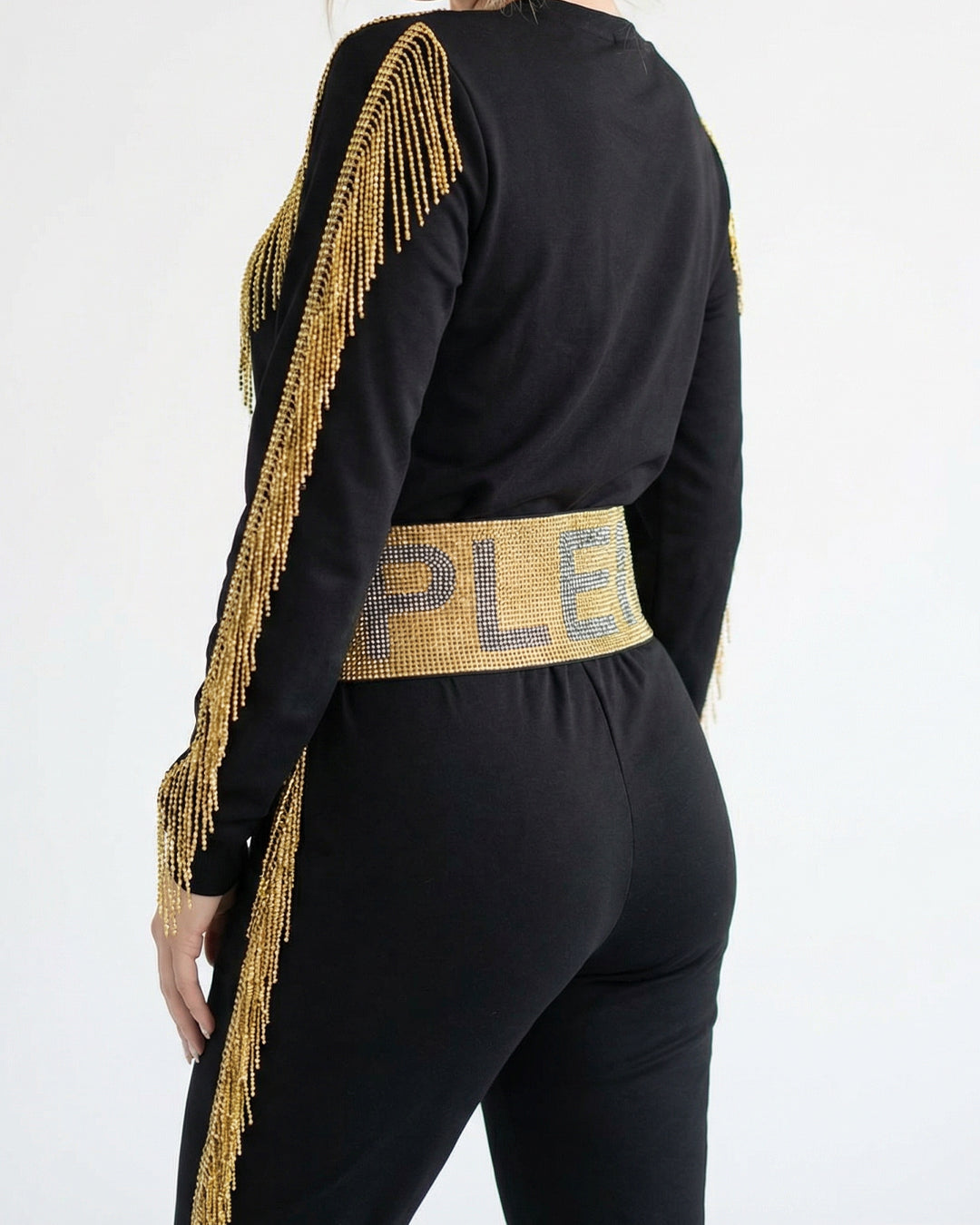 طقم بيجاما قطن – أسود بسلاسل منسدلة وحزام كريستالي عريض